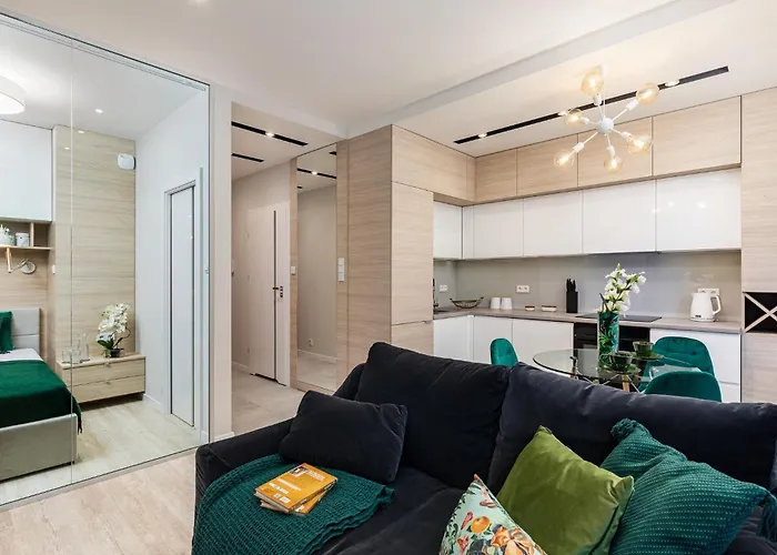 Vipwarsawapartments Pl Sienna 65